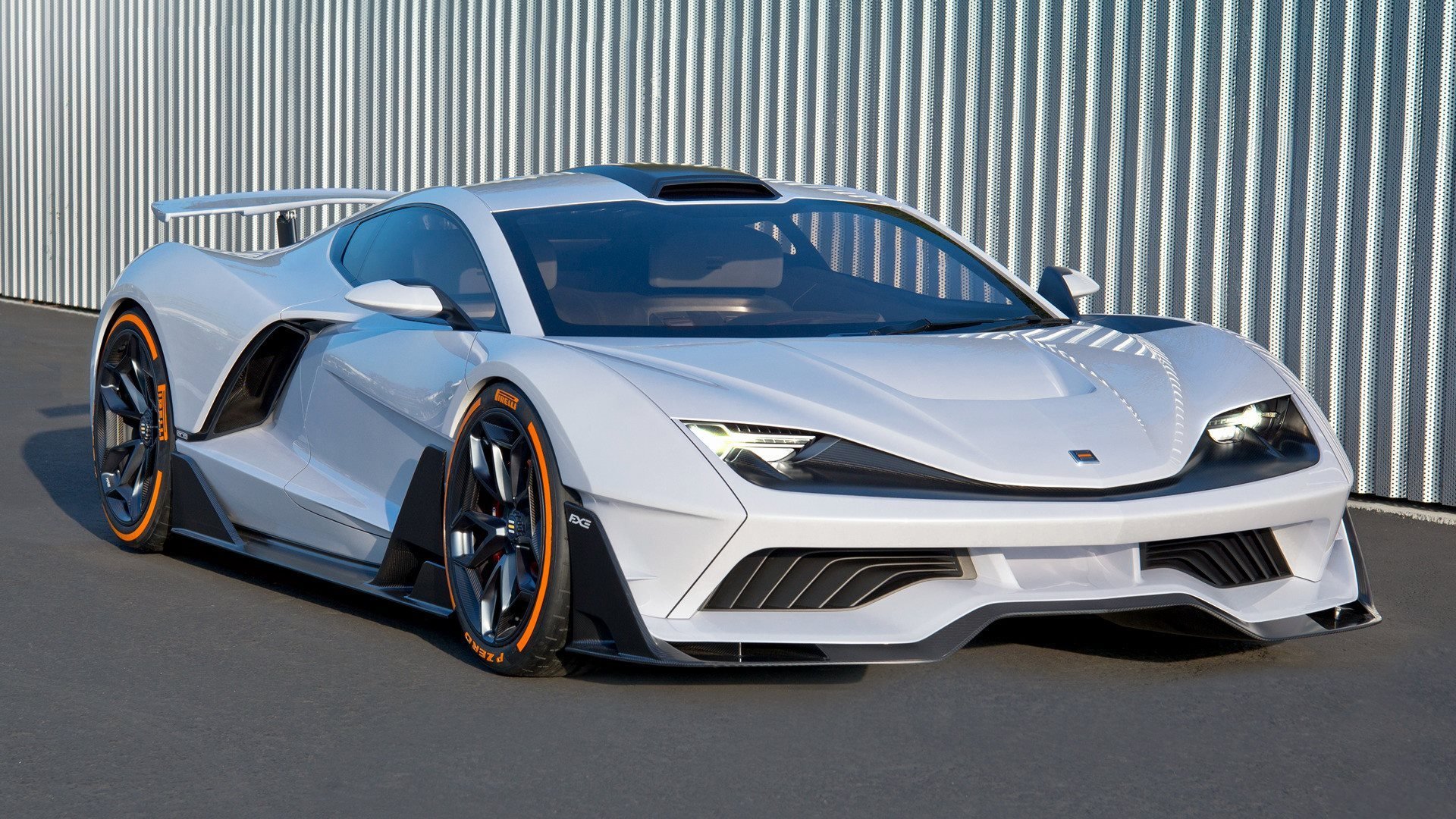 “篮球+健康”公益项目在全国各地同步推动,增强青少年体魄,公益篮球的宣传语