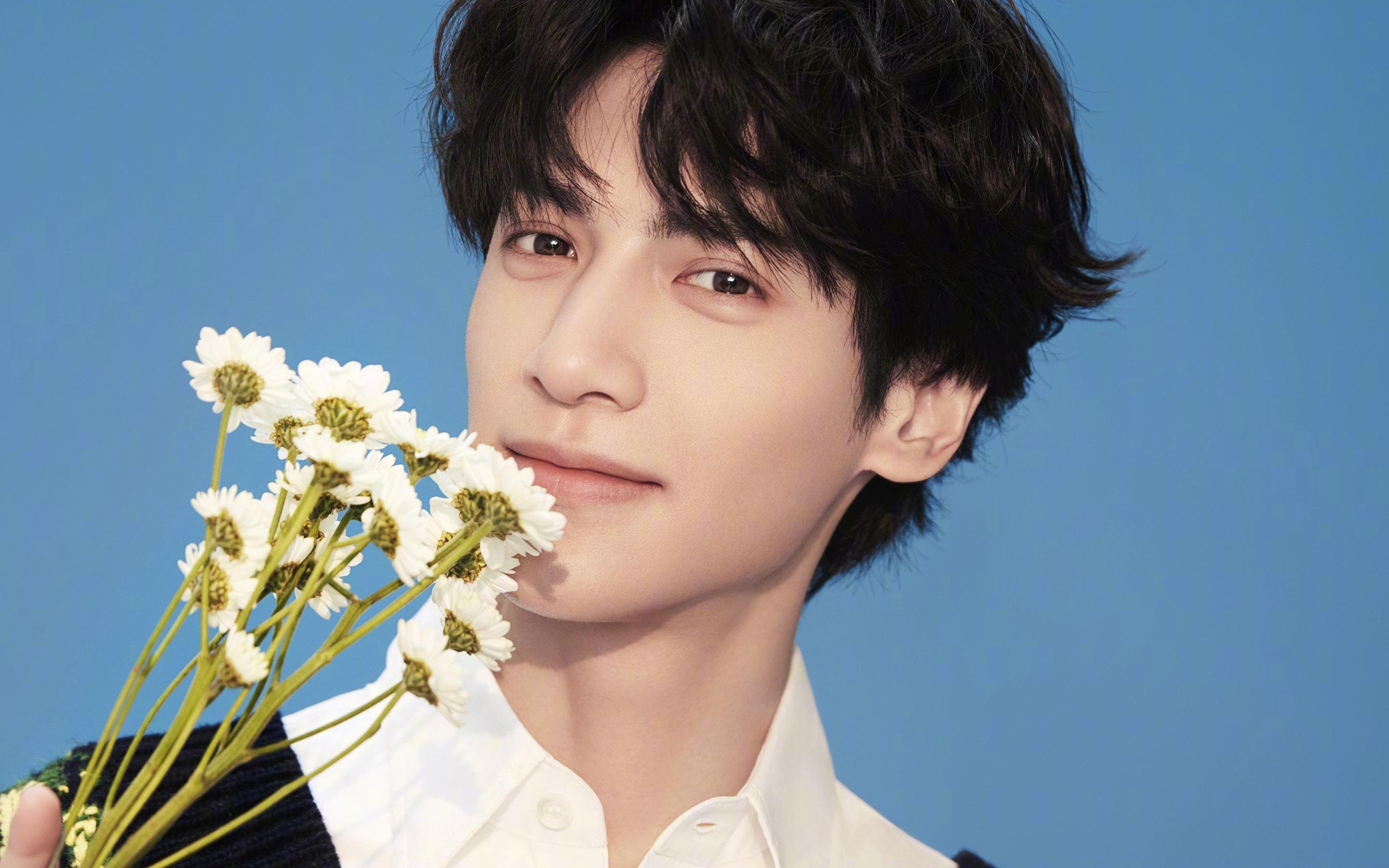 在防守反击战术中,德甲多队表现亮眼,防守反击最好的球队